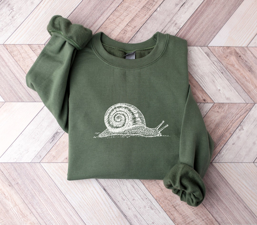 Snail Sweatshirt Cute Snail Sweater Cottagecore Aesthetic Sweatshirt