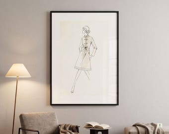 Può includere: Una stampa artistica da parete incorniciata con un'illustrazione di moda a inchiostro nero di una persona che indossa un cappotto al ginocchio con colletto alto, bottoni e cintura in vita. Il disegno è in uno stile a linee minimalista.