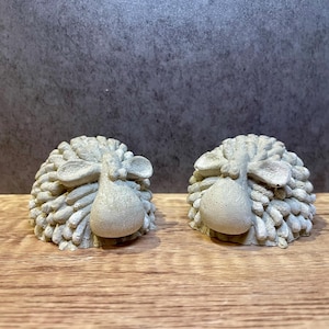 Set van 2 schapen van beton, schapen, decoratie van beton, betonnen decoratie, Pasen