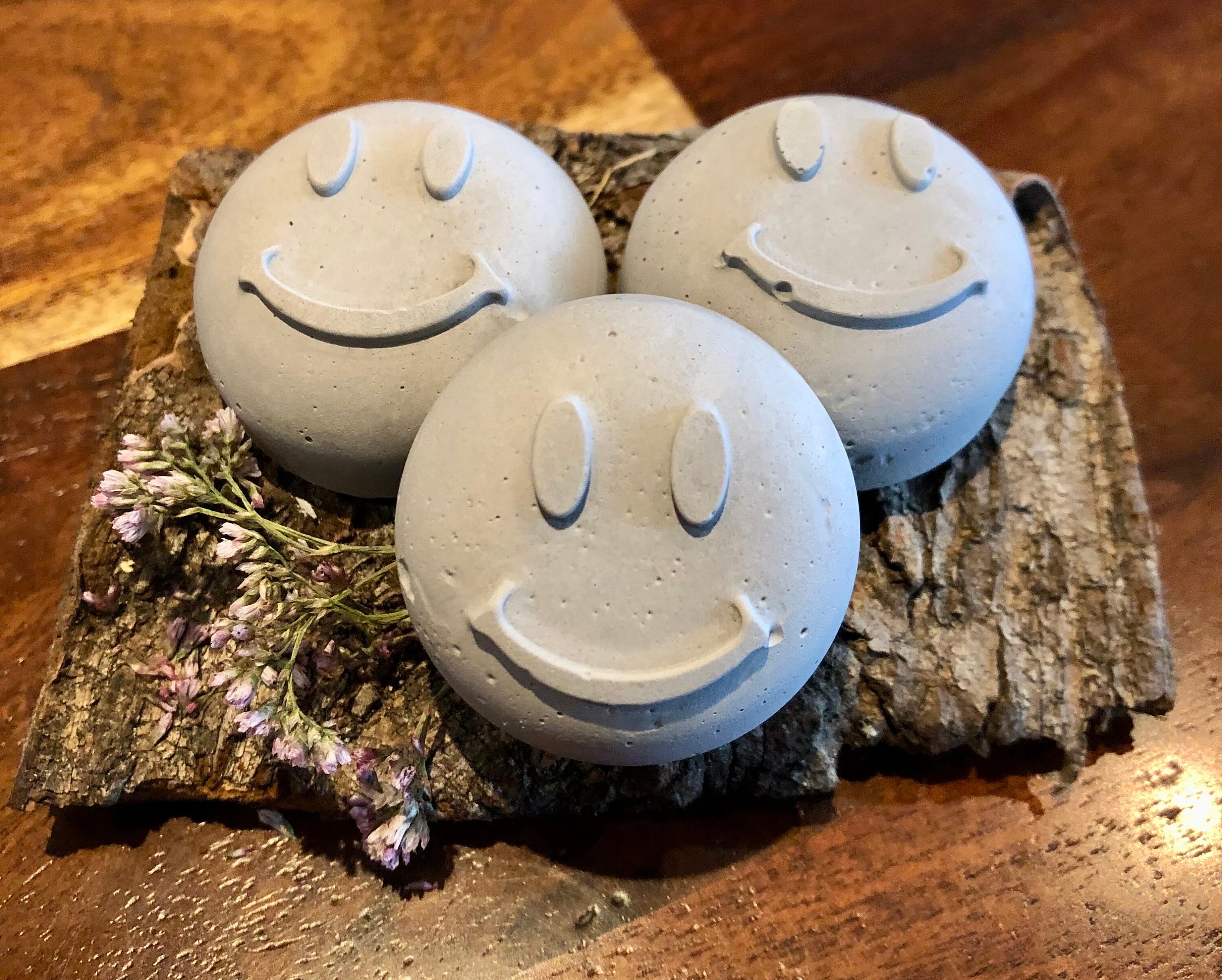Set of 3 Smileys Made of Concrete, Emojis, Decoration Made of Concrete