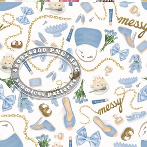 Può includere: Un motivo senza cuciture con illustrazioni ad acquerello su sfondo bianco. Il design include tacchi alti blu, fiocchi, gioielli, flaconi di profumo e un coniglietto. La parola "messy" è scritta in corsivo dorato.