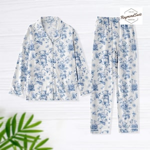 Cute Teddy Bear Thick Pajama Set, Long Sleeve and Pants PJs Set, Matching Sleepwear for Women, Floral Pattern Lounge Set