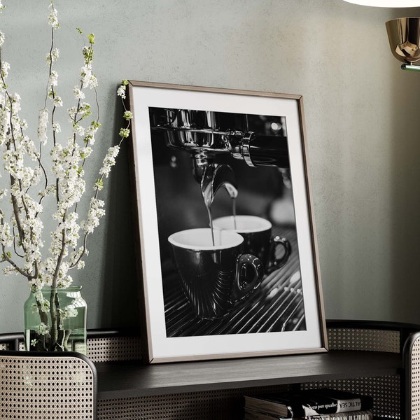 Espressomachine Poster afdrukken | Vierkante en grote kunst XL print | Zwart-witfotografie | Koffie liefhebber kunst aan de muur