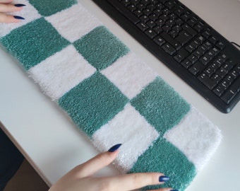 Chessboard Pattern Keyboard Rug Green and White Soft Touch