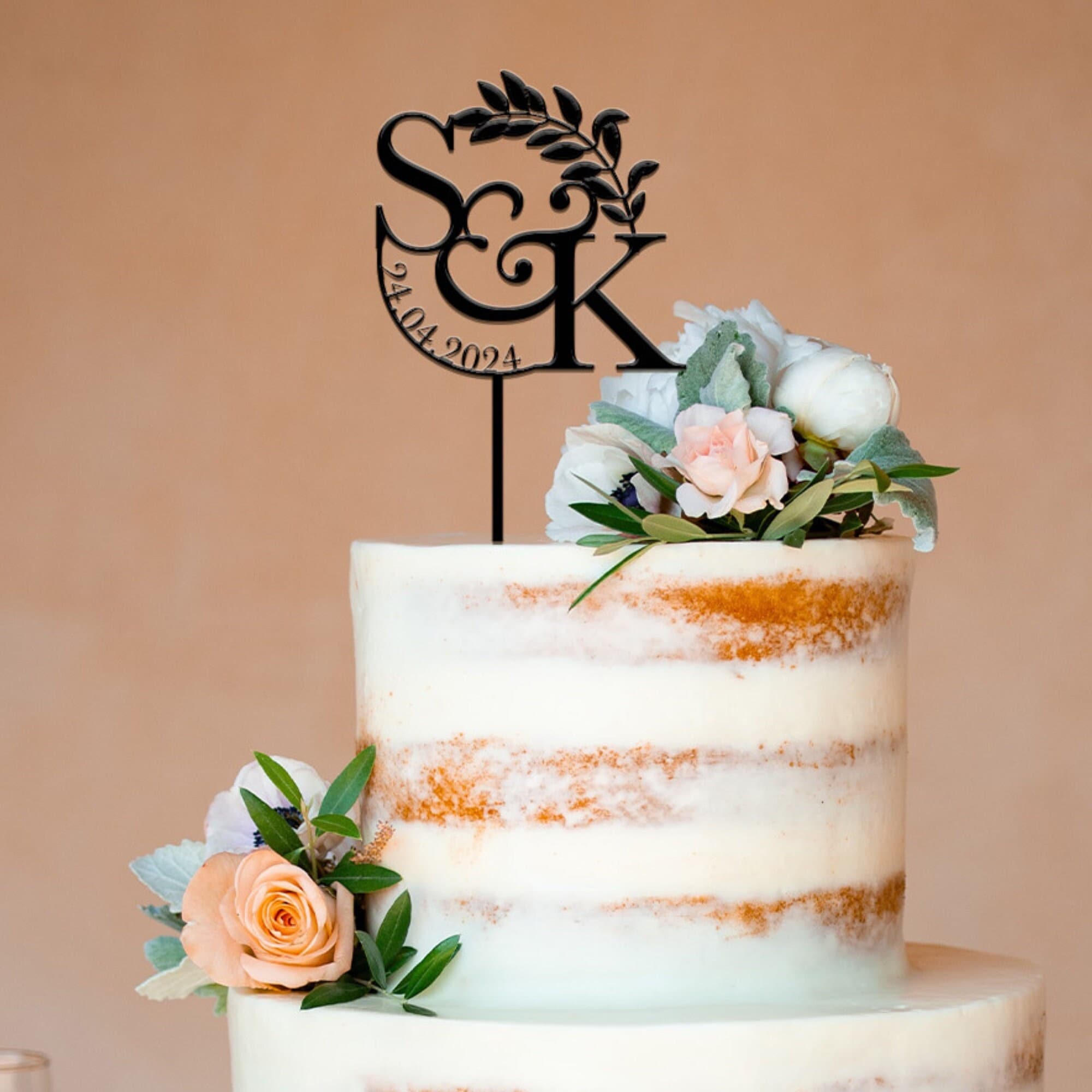 💖Buy 2 Free Shipping💖Wooden Wedding or Engagement Cake Topper with a Date and Initials Anniversary Personalised Custom Engagement Wood Decor Bridal Shower