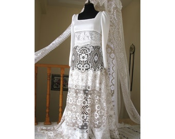 Antique lace wedding dress/ Custom Wedding dress   S/ M / L  OOAK