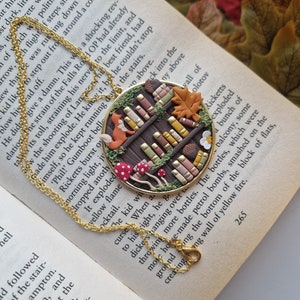 Autumn Fox Bookcase necklace image 2