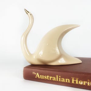 Vintage Art Deco Style Ceramic Swan Figurine I Vintage Home Decor I Vintage Gift
