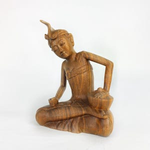 Escultura masculina de madeira balinesa esculpida à mão vintage / Decoração étnica de casa de Bali / Estátua de madeira / Estatueta feita à mão / Presente para casa