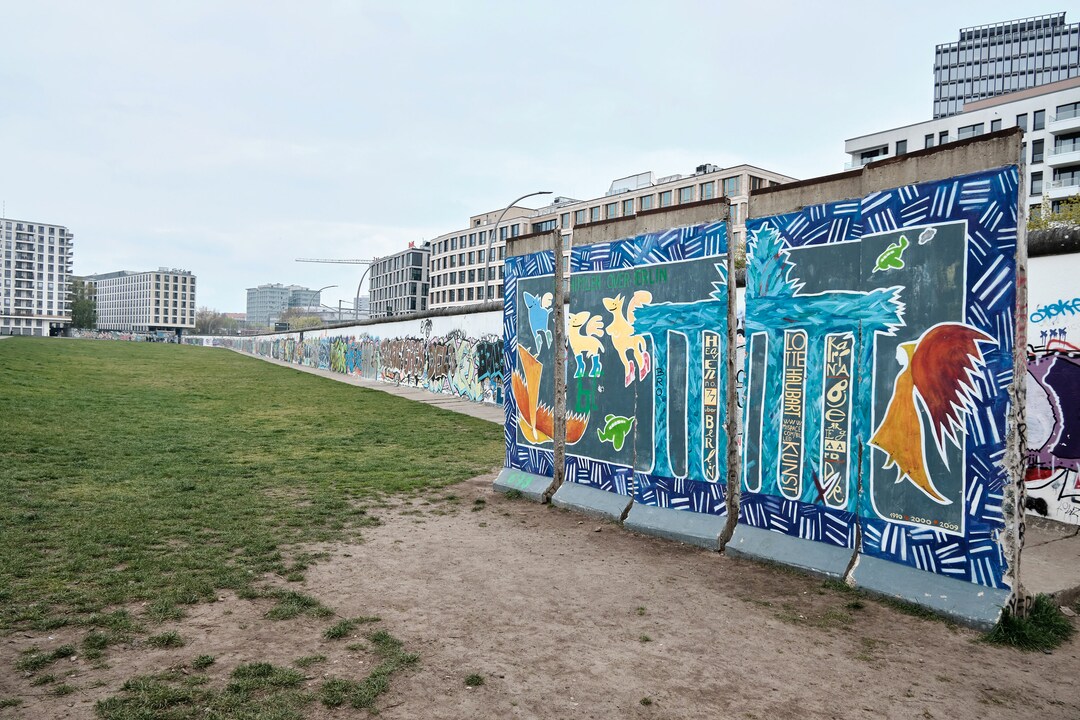East Side Gallery-berlin#1, Art on the Remains of the Berlin