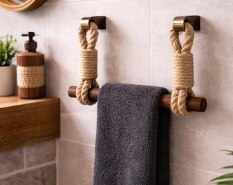 Toallero de cuerda de yute – Barra de madera y soportes de pared de latón/plata
