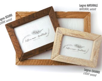 Cornice per foto in legno grezzo, ad effetto rustico, con vetro, realizzata a mano in varie misure.