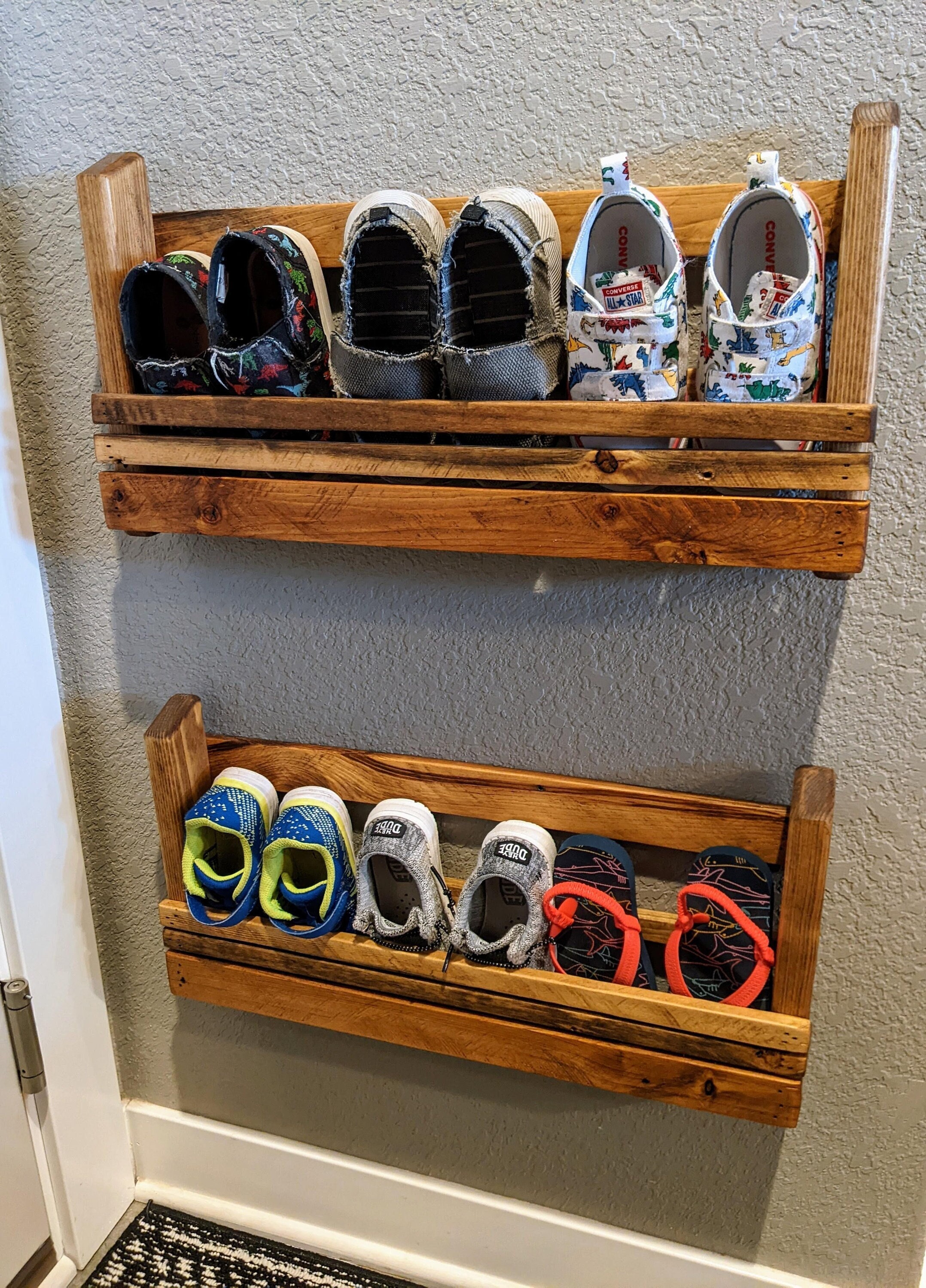 ANA: Reclaimed Wooden Shoe Rack - RizAndMicaMake