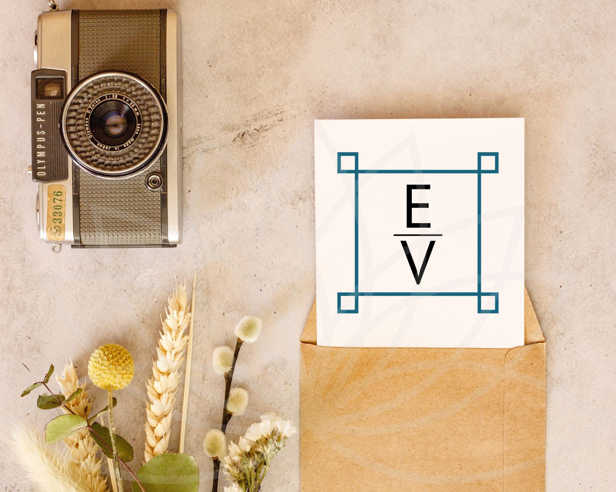Monogram Frame, Digital Download, SVG/PNG/DXF, Personalization, Cut ...