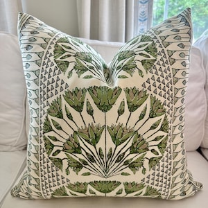 Thibaut Cairo Pillow Cover (25”x25”)