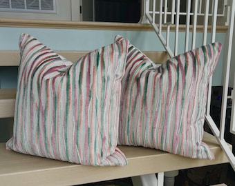 Funda de almohada Fabricut Etcetra (25”x25”) HECHA A PEDIDO