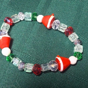Festive Christmas Beaded Bracelet - Santa Hat Charm, Red, Green & Crystal Beads, Holiday Jewelry Gift for Women, 8 Inch Stretch Bracelet