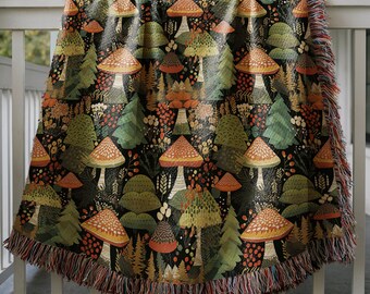 Forest Mushroom Woven Cotton Blanket: Woodland Decor Throw