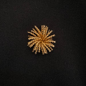 Vintage Twisted Rope Gold Stick Pin Flower Burst Design with 10k Gold Overlay 1 inch Hat Pin