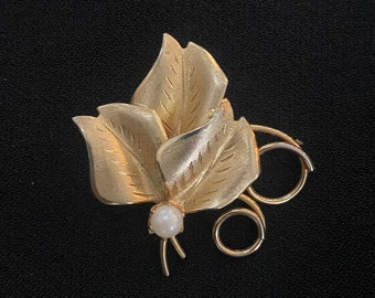 Gold Floral Leaf Brooch with Pearl Accent, Mid Century Pin, Retro, Petite