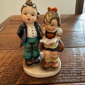Estatueta vintage Napco “Tutoring”, estatueta Napco dos anos 1950, estatueta escolar, decoração dos anos 1950, feita no Japão, presentes para professores, presente para tutores