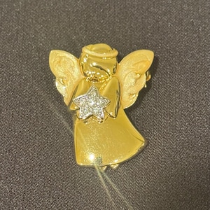 Gold Guardian Angel Pin, with Enamel Wings and Rhinestone Star, Brooch, Christmas Gift, Vintage