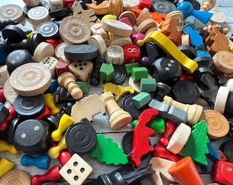 100 wooden, vintage, game pieces all wood, scrabble pawns bulk lot, lucky dip