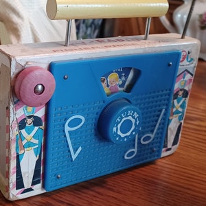 vintage toy radio