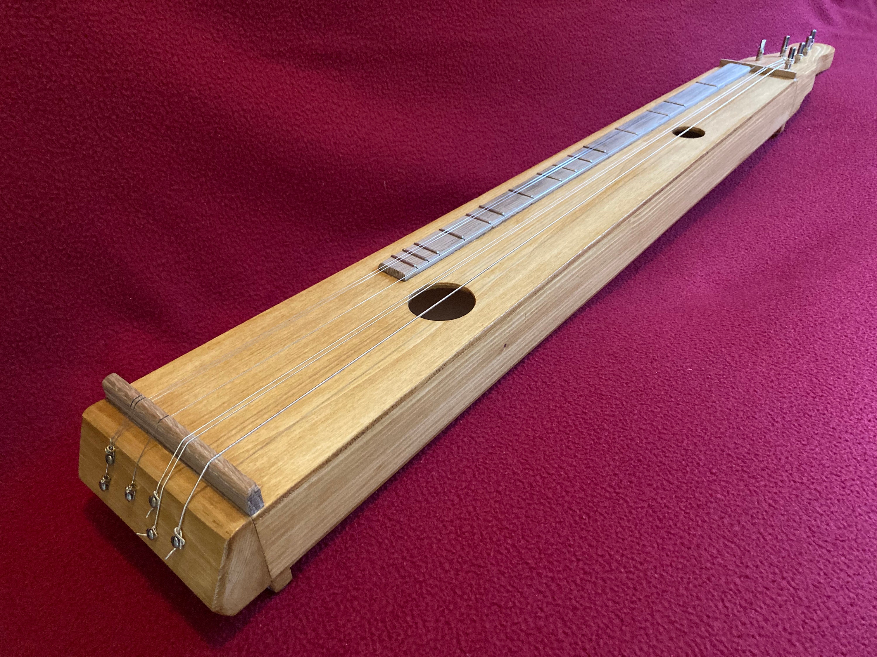 Hummel/hommel/humle/langeleik/friesische Hummel/scheitholt/medieval