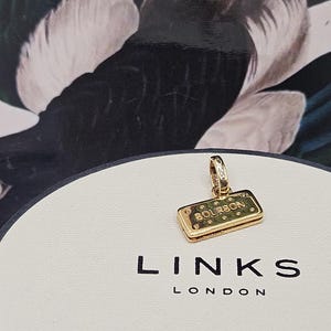 Fabulous, Rare Links of London Bourbon Biscuit Charm, Sterling Silver, 18k Gold Vermeil, Stamped, Hallmarked, NEW CONDITION, DELICIOUS!