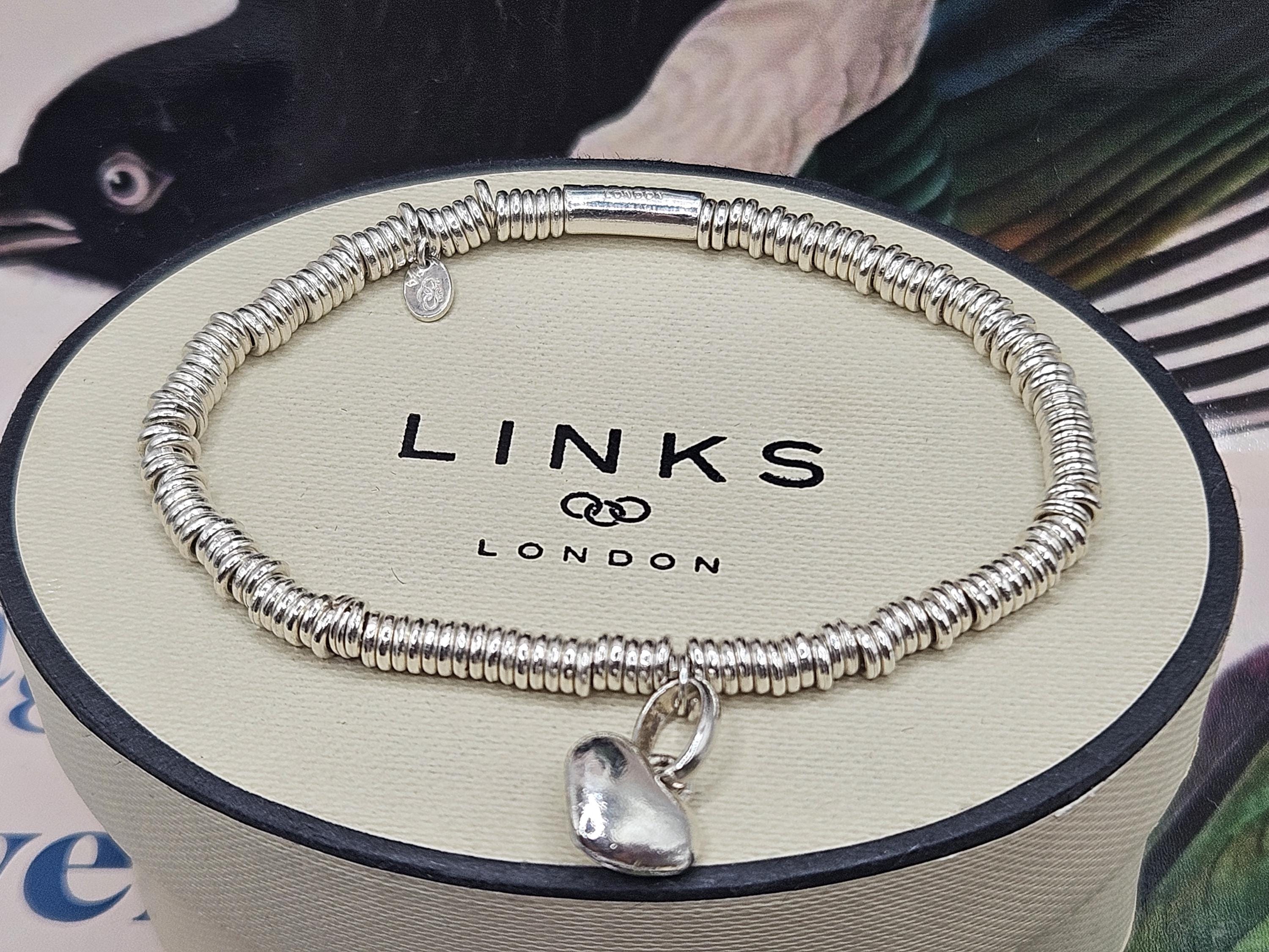 Stunning Links of London Sweetie XS Bracelet With Mini Puffed
