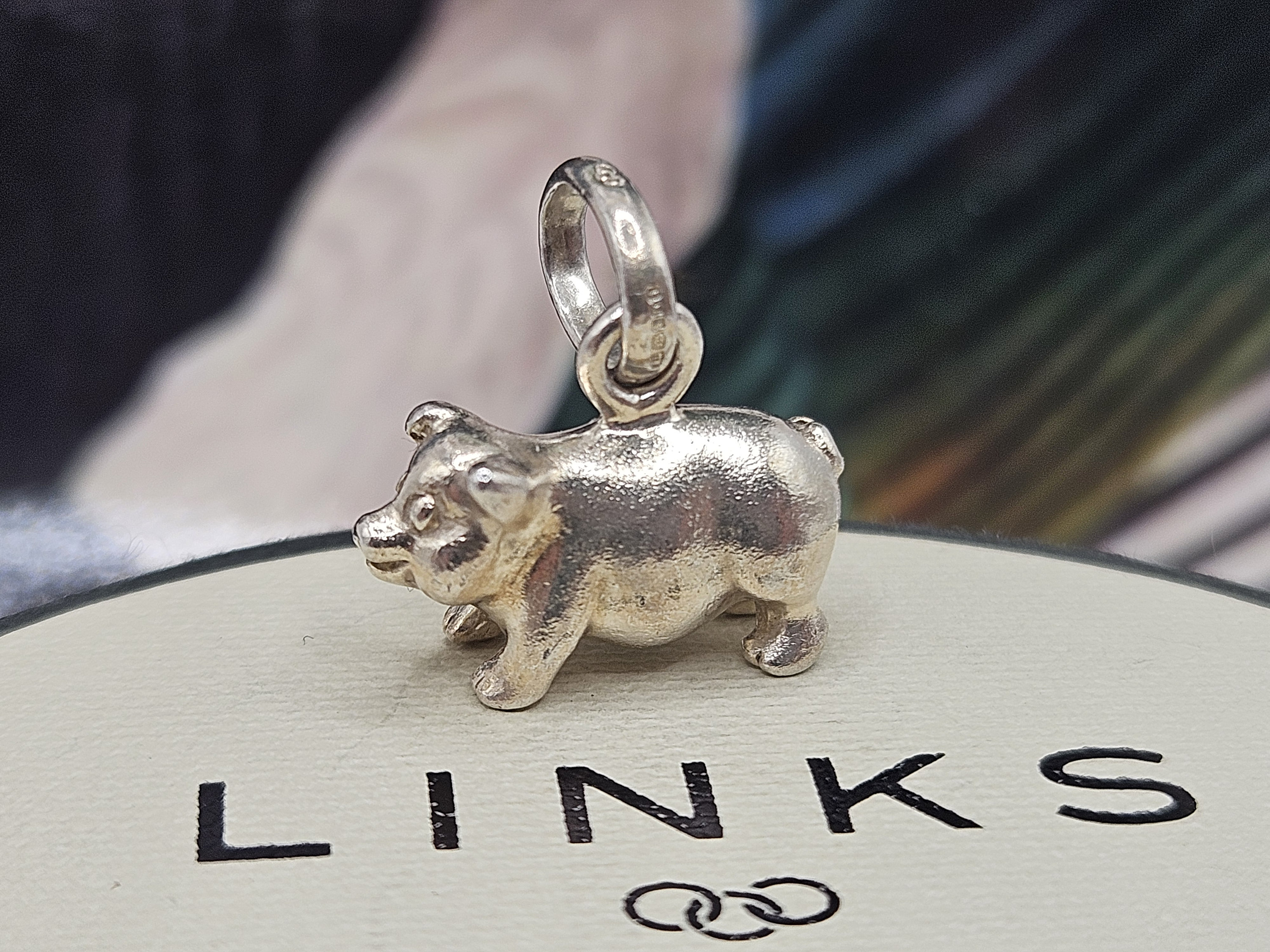 Links of london pig best sale charm