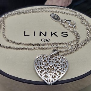 Fabulous Links of London Tapestry Heart Necklace, Sterling Silver, Stamped, s925, 46cms, NEW CONDITION, Fabulous Anniversary Gift