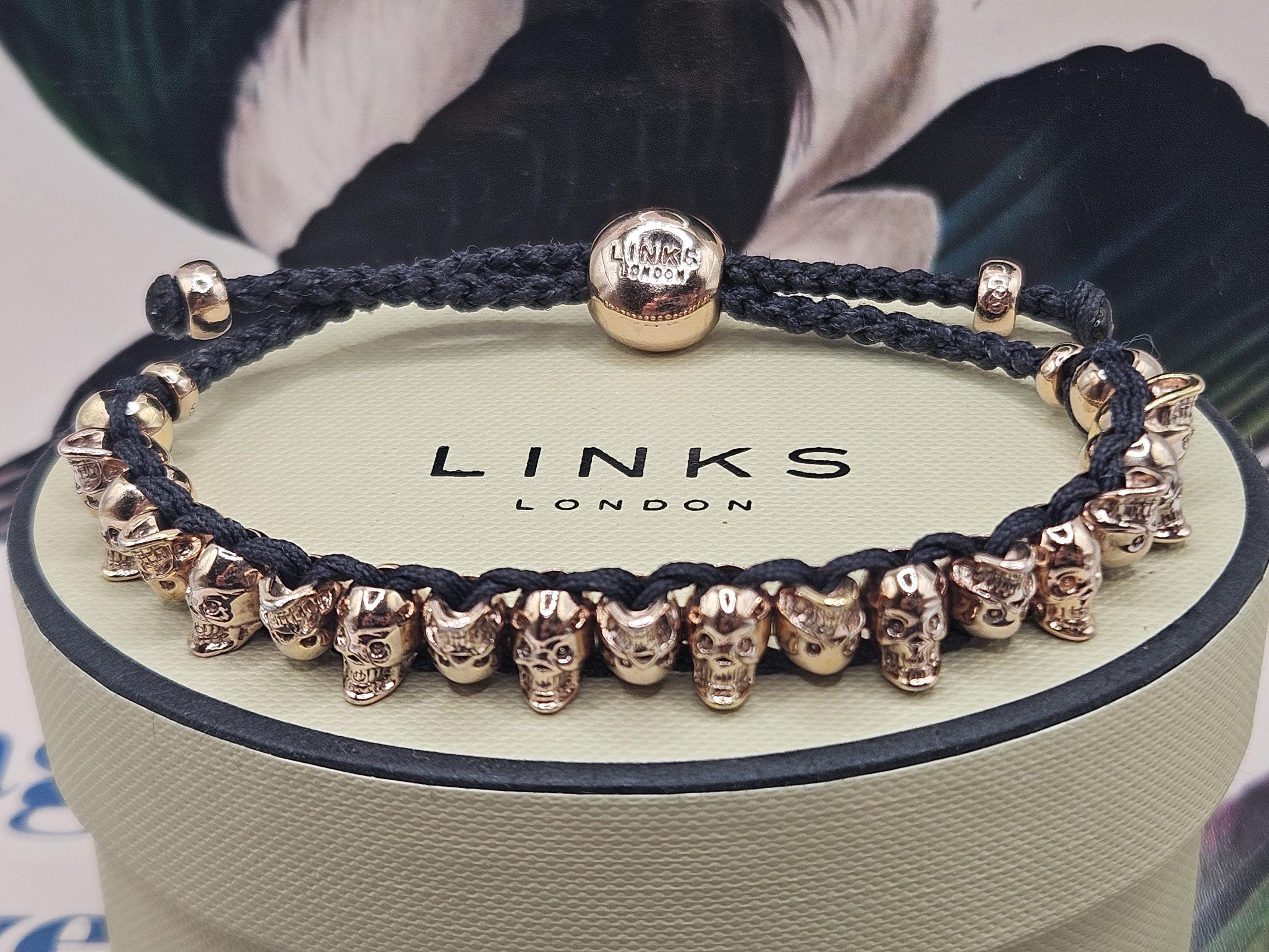 LINKS of Londonスカルデザイン ブラックブレスレット Links of London Mini Skull Friendship Bracelet, Black Cord, 18k