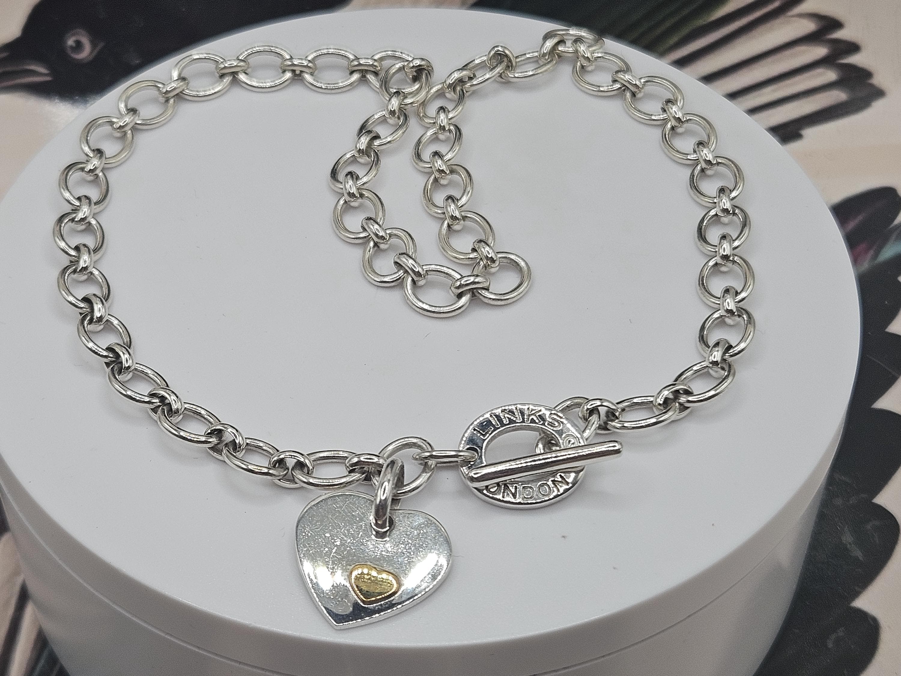 Stunning Links of London Classic T Bar Necklace + Heart Charm With