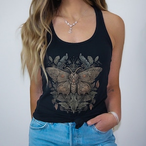 Vintage Fall Moth Tank Top Butterfly Shirt Nature Forest Green Witch Aesthetic Cottagecore Muscle Tee Fairycore Goblincore Yoga Sport Top