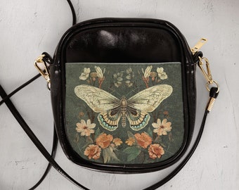 Boho Moth Cottage Core Sling Bag Vintage Art Nouveau Streetwear Shoulder Crossbody Purse Goblincore Satchel Gothic Butterfly Entomology