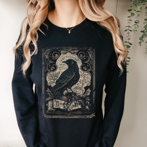 Gothic Raven Shirt Crow Tarot Card Sweatshirt Emo Fashion Egirl Sweater Witch Trendy Shirt Dark Academia Witchy Oversized Sweatshirts e-girl