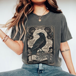 Gothic Raven Vintage Crow Shirt Tarot Card T-Shirt Soft Goth Nu Occult TShirt Witchy Top Dark Academia Grunge Goblincore Shirt Cotton Tee