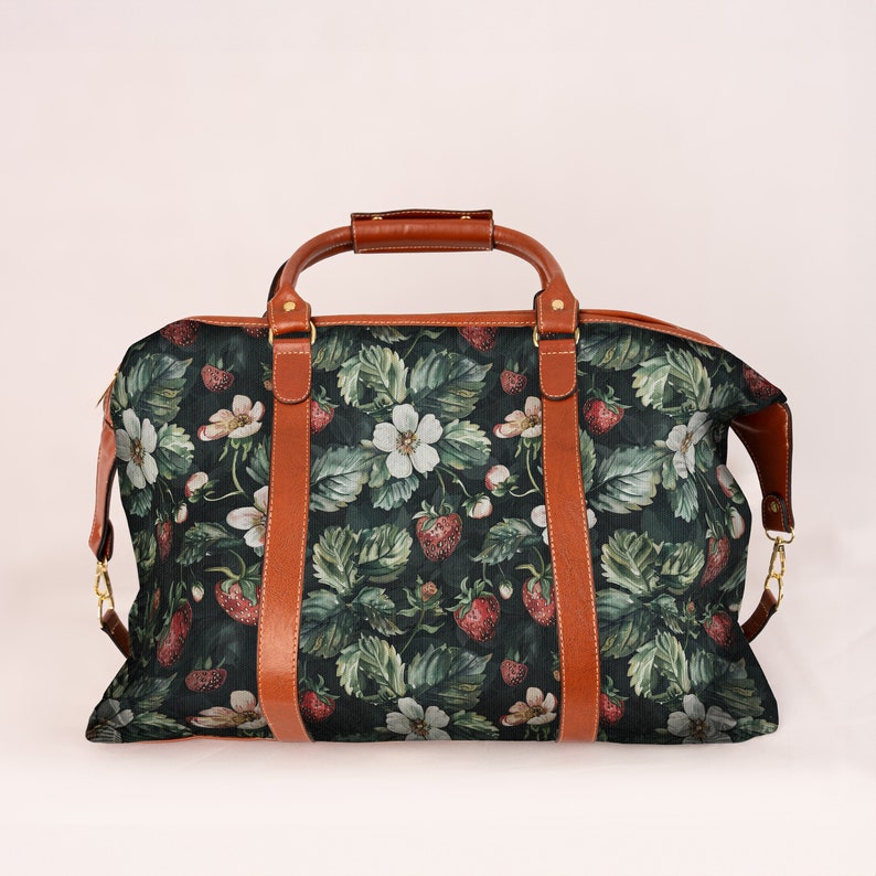 Strawberry Field Flight Travel Bag Canvas Bag Leaf Nature Fruit Watercolor Weekender Travel Bag Plant Carry-On Duffle Bag Cottagecore Faux Leather Vegan Leather Sac Customization Personalisable Custom