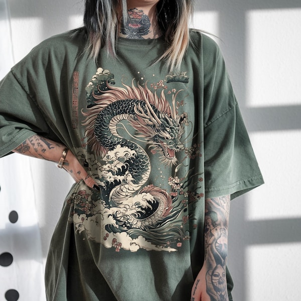 Vintage Japanese Dragon Folklore T-Shirt Flying Serpent Mythical Fantasy TShirt Old Traditional Tee Chinese Spirit Top Wave Sky Gift Sweater