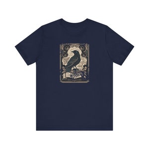 Gothic Raven Extra Light T-Shirt Crow Celestial Tarot Card Shirt Goth Bird Animal Tee Witchy Graphic Witchcraft Dark Academia Top Streetwear