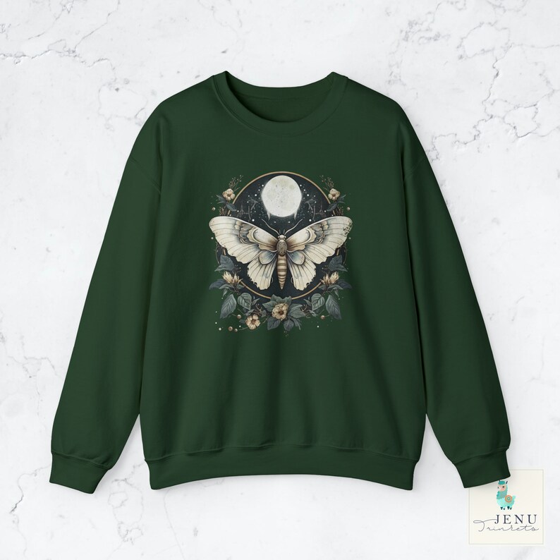 Vintage Mystical White Lunar Moth Sweatshirt Celestial Moon Phase Shirt Boho Butterfly Sweater Cottagecore Top Dark Academia Clothing Street Wear