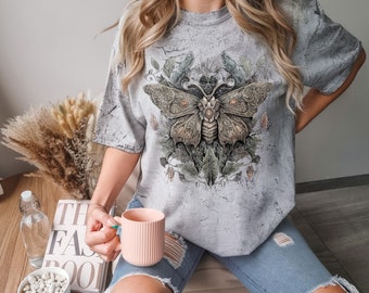 Cottagecore Vintage Gothic Moth Tie-Dye Tshirt Grunge Goth Butterfly Nature Shirt Forestcore Tie Dye Cotton Dark Academia Tee Special Editio