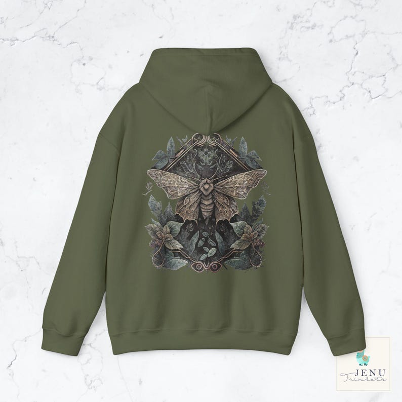 Vintage Moth Hoodie Nature Forest Sweatshirt Cottage Core Hoodie Fairycore Top Goblin Core Street Wear Trendy Woodland Shirt Green Witc Back
