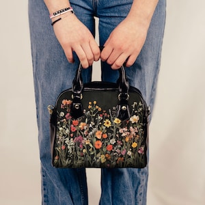 Dried Pressed Wildflowers Boho Shoulder Handbag Floral Botanical Crossbody Bag Green Nature Spring Blooms Purse Flower Gift Gardening Nature