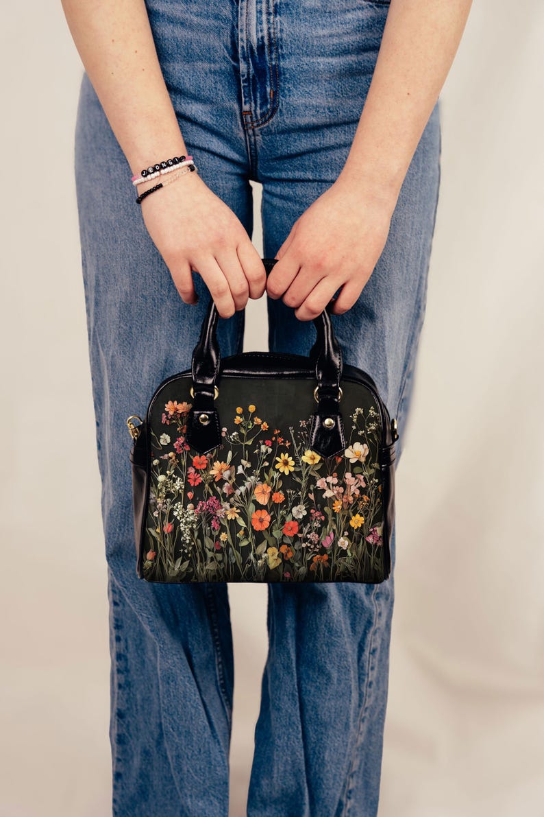 Dried Pressed Wildflowers Boho Shoulder Handbag Floral Botanical Crossbody Bag Green Nature Spring Blooms Purse Flower Gift Gardening Nature