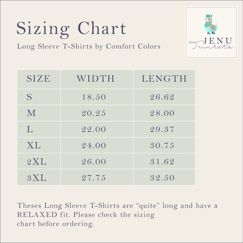 Pu&ograve; includere: Tabella delle taglie per t-shirt a maniche lunghe con misure in pollici per larghezza e lunghezza. Le taglie includono S, M, L, XL, 2XL e 3XL. La tabella &egrave; su uno sfondo verde chiaro con un'illustrazione di lama nell'angolo in alto a destra.