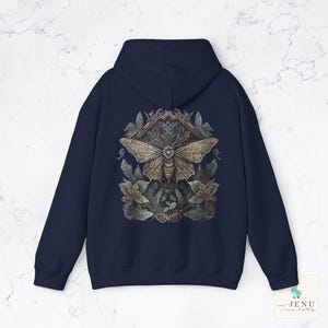 Vintage Moth Hoodie Nature Forest Sweatshirt Cottage Core Hoodie Fairycore Top Goblin Core Street Wear Trendy Woodland Shirt Green Witc Back