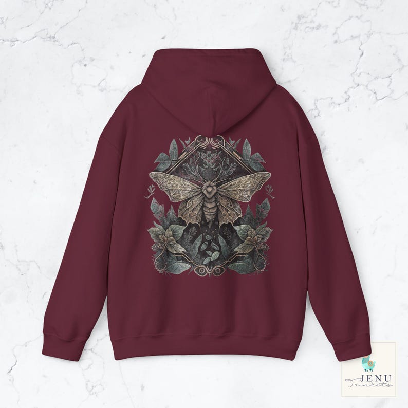 Vintage Moth Hoodie Nature Forest Sweatshirt Cottage Core Hoodie Fairycore Top Goblin Core Street Wear Trendy Woodland Shirt Green Witc Back